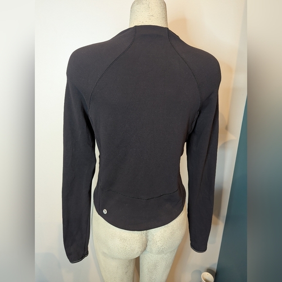 Lululemon Hill and Valley Mock Neck Crop Long Sleeve Women's Sz 8 Black - Picture 6 of 14